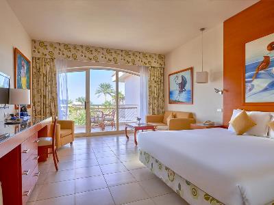 bedroom - hotel parrotel beach resort - sharm el sheikh, egypt