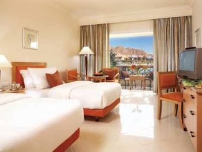 bedroom 2 - hotel movenpick resort taba - taba, egypt