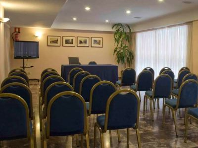 conference room 1 - hotel leuka - alicante, spain