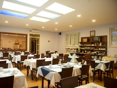 restaurant - hotel maestrazgo de calatrava - almagro, spain