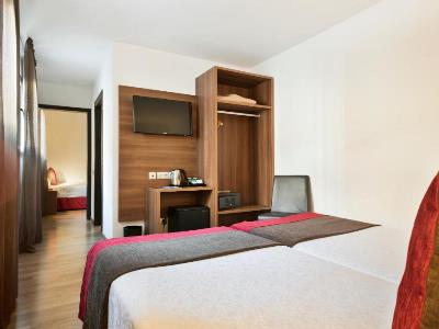 bedroom 3 - hotel best auto hogar - barcelona, spain