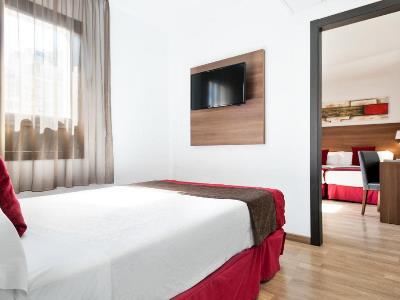 bedroom 4 - hotel best auto hogar - barcelona, spain