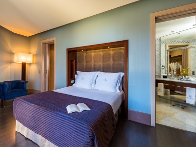 bedroom 2 - hotel casa fuster - barcelona, spain