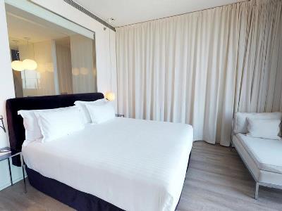 bedroom 1 - hotel melia barcelona sky - barcelona, spain