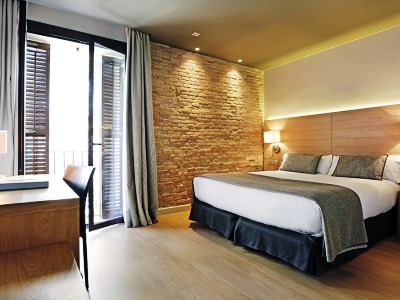 bedroom 4 - hotel arc la rambla - barcelona, spain