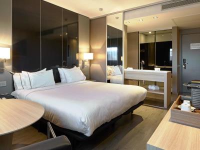 bedroom - hotel ac sants - barcelona, spain
