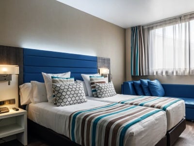bedroom 7 - hotel ronda lesseps - barcelona, spain