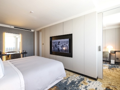 bedroom 2 - hotel sofia - barcelona, spain