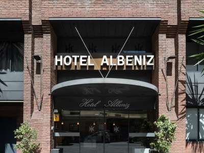 exterior view - hotel catalonia albeniz - barcelona, spain