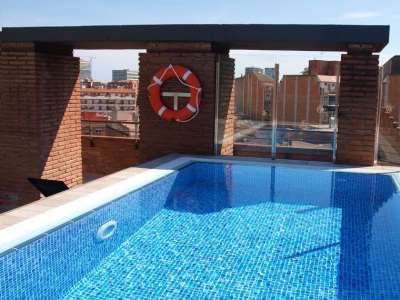 outdoor pool - hotel catalonia albeniz - barcelona, spain