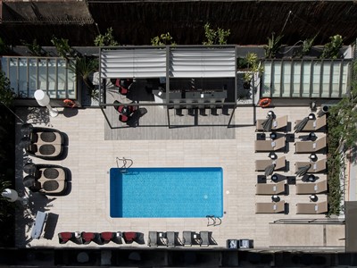 outdoor pool - hotel catalonia plaza catalunya - barcelona, spain