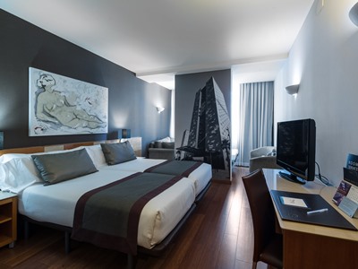 bedroom 3 - hotel catalonia plaza catalunya - barcelona, spain