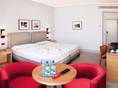bedroom - hotel hotel ercilla - bilbao, spain