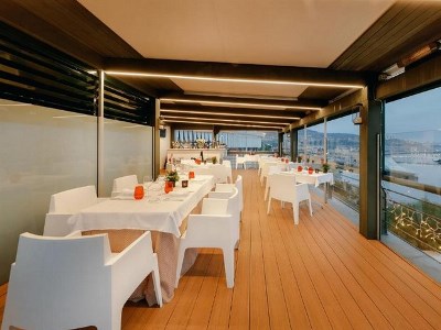 restaurant - hotel abba euskalduna - bilbao, spain