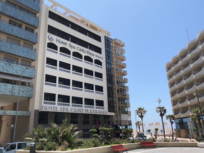 exterior view - hotel spa cadiz plaza - cadiz, spain