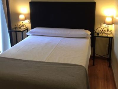 bedroom - hotel hospederia luis de gongora - cordoba, spain
