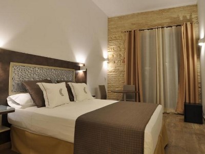 bedroom 2 - hotel patios del orfebre - cordoba, spain