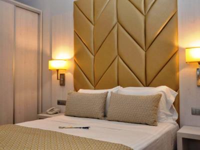 bedroom 1 - hotel hotel selu - cordoba, spain