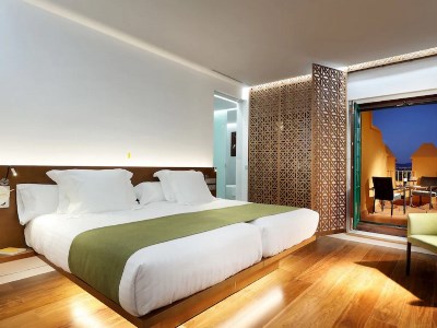 bedroom - hotel alhambra palace - granada, spain
