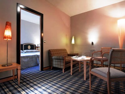 bedroom 2 - hotel macia condor - granada, spain
