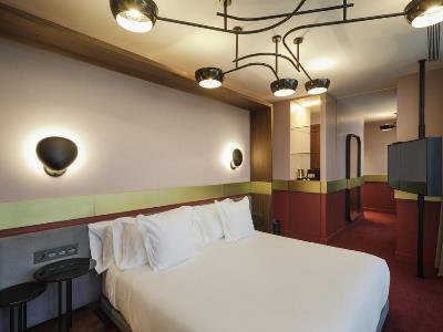 bedroom 2 - hotel hotel colon centro - granada, spain