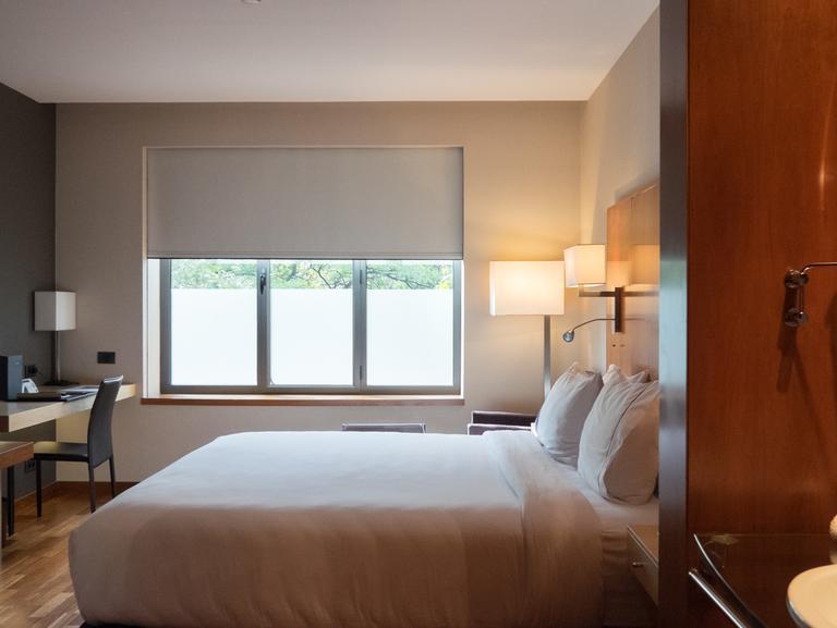 bedroom - hotel ac aitana - madrid, spain