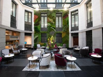 lobby - hotel intur palacio san martin - madrid, spain