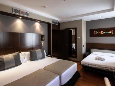 bedroom 2 - hotel catalonia goya - madrid, spain