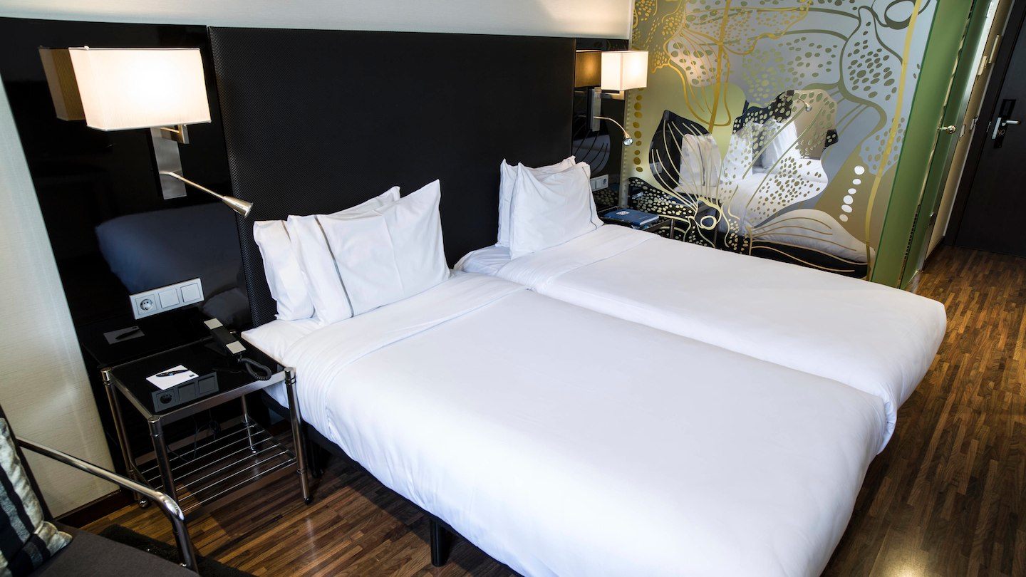 bedroom 4 - hotel ac recoletos - madrid, spain