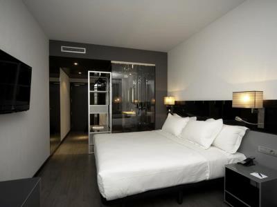 bedroom 2 - hotel ac atocha - madrid, spain