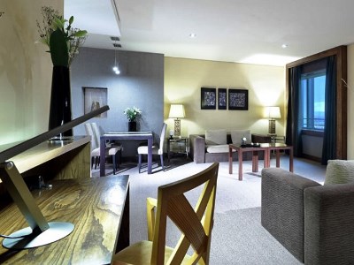 suite 1 - hotel eurostars suites mirasierra - madrid, spain