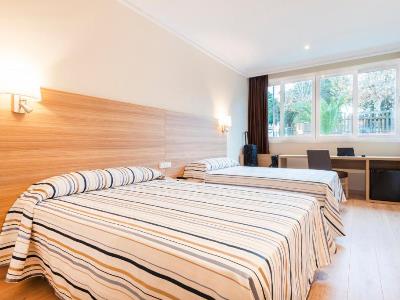 bedroom - hotel hotel best osuna madrid feria - madrid, spain