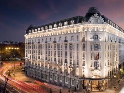 exterior view - hotel westin palace madrid - madrid, spain