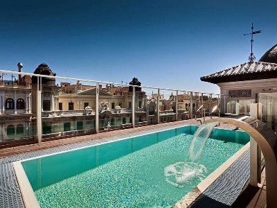 outdoor pool 1 - hotel catalonia gran via - madrid, spain