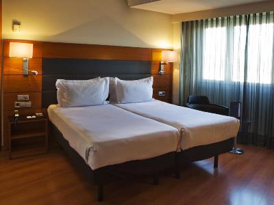 bedroom 1 - hotel ac carlton - madrid, spain