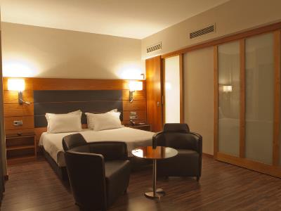 bedroom 2 - hotel ac carlton - madrid, spain