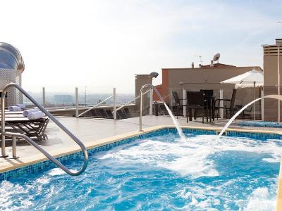 outdoor pool 1 - hotel ganivet - madrid, spain