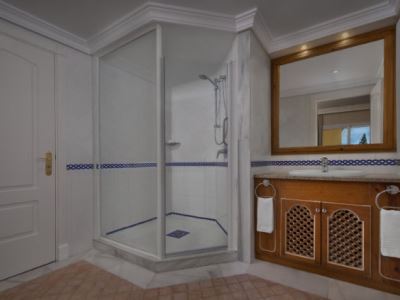 bathroom - hotel marriott's marbella beach resort - marbella, spain