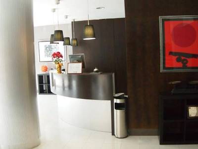lobby - hotel gran regente - oviedo, spain