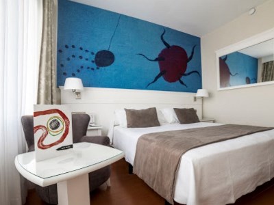 bedroom 2 - hotel hotel joan miro museum - palma de mallorca, spain