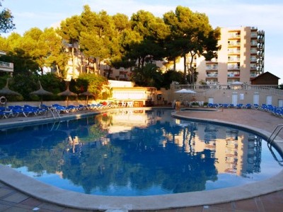 outdoor pool - hotel grupotel orient - palma de mallorca, spain