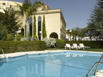 outdoor pool 2 - hotel parador de ronda (superior) - ronda, spain
