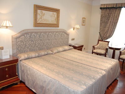 bedroom 1 - hotel alameda palace - salamanca, spain