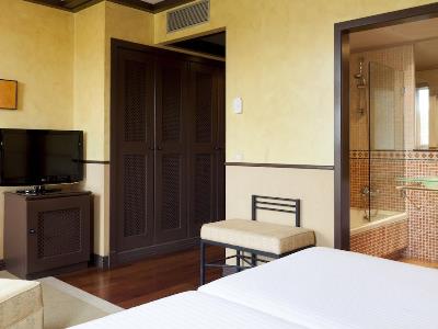 bedroom 6 - hotel palacio del carmen, autograph collection - santiago de compostela, spain