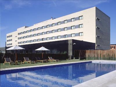 outdoor pool - hotel ac sevilla forum - seville, spain