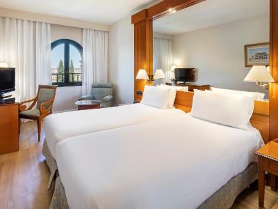 bedroom 5 - hotel exe sevilla macarena - seville, spain