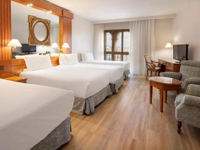bedroom 6 - hotel exe sevilla macarena - seville, spain