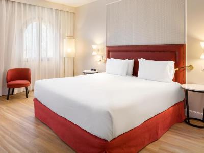 bedroom 10 - hotel exe sevilla macarena - seville, spain