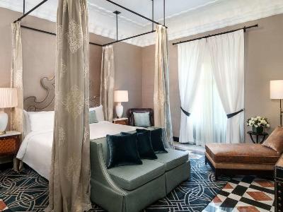 bedroom 3 - hotel alfonso xiii - seville, spain