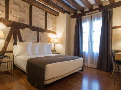 bedroom - hotel abad toledo - toledo, spain